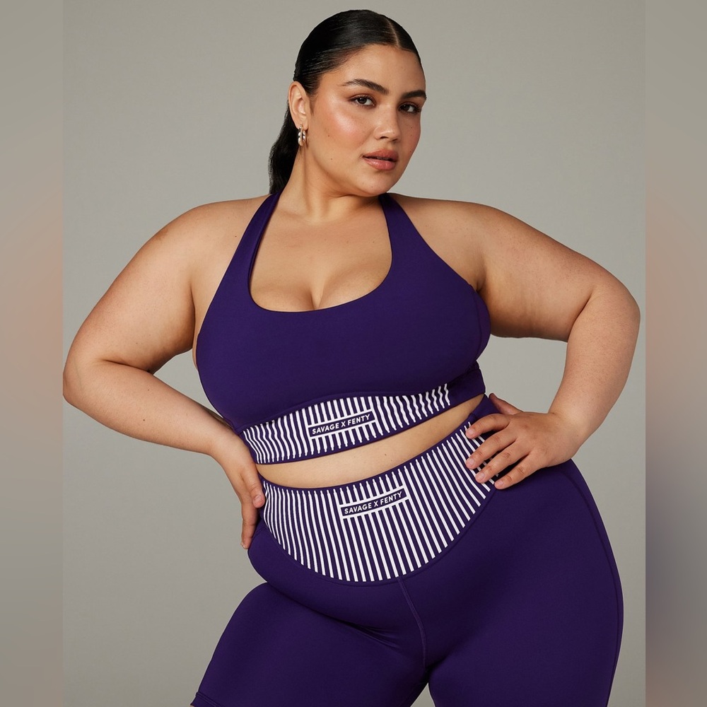 Savage X Fenty Accentuate Low-Impact Sports Bra In Purple Stripes Trendy